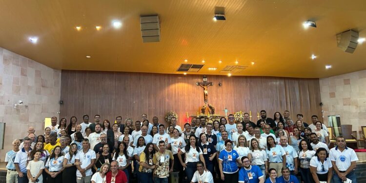 Itinerários Catecumenais são abordados em formação na Arquidiocese de Montes Claros (MG)