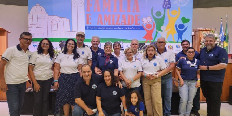 Centro-Oeste marca presença no Simpósio Nacional das Famílias