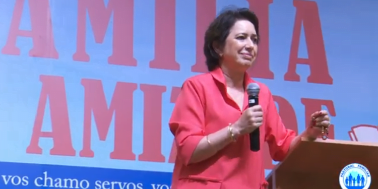 “A Família é a menina dos olhos de Deus, por isso deve ser cuidada”, diz Dra. Filó