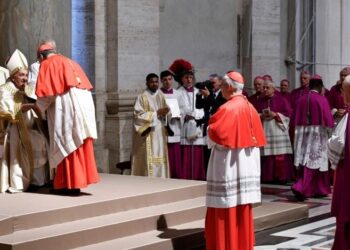 Bula de convocação para o Jubileu de 2025 aborda temas ligados à vida e à família