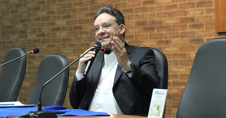 Bispos referenciais e assessores refletem sobre a realidade atual da evangelização