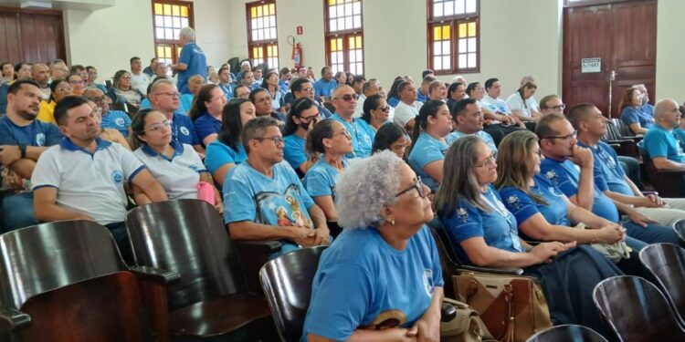 Em Fortaleza (CE), formação ressalta os desafios para as mulheres na vida em família e na sociedade