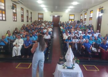 Acolhimento de famílias em crise é tema de encontro em Fortaleza (CE)