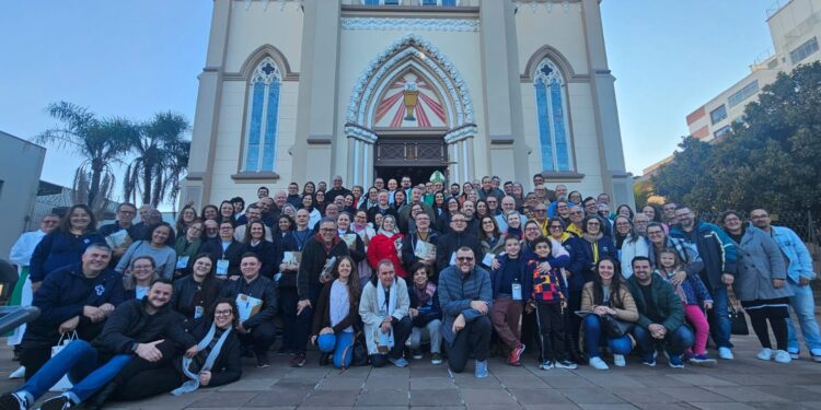 Jornada de Catequistas de Matrimônio apresenta novo olhar sobre a preparação para o casamento em Porto Alegre (RS)