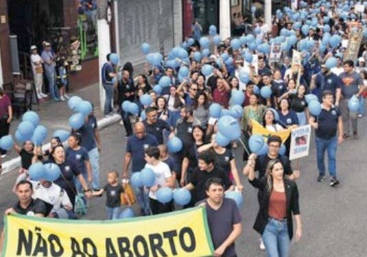 Peregrinos de esperança marcham pela vida em São Paulo