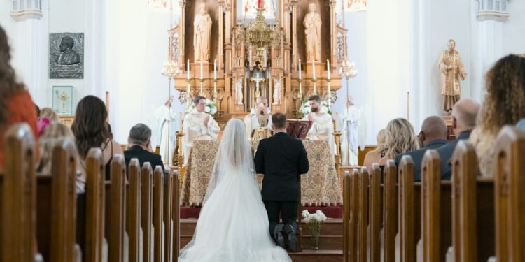 Pastoral Familiar esclarece sobre diretrizes para o Sacramento do Matrimônio