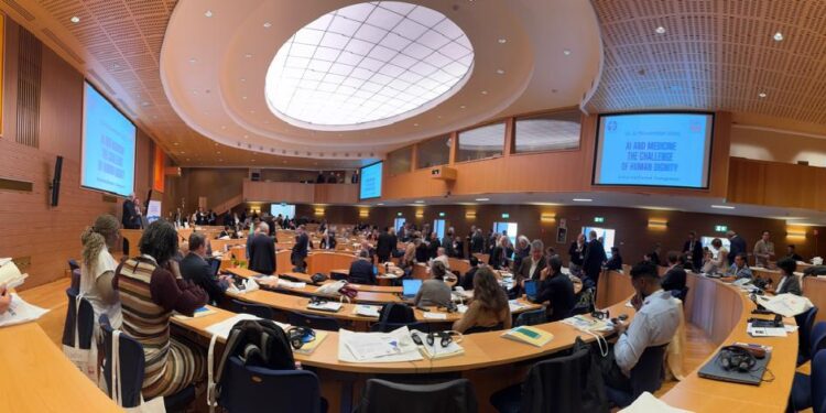 Entrevista: médico brasileiro participa de congresso sobre Inteligência Artificial e Medicina