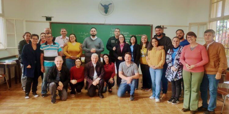 Diocese de Registro (SP) realiza formação sobre a Semana Nacional da Família