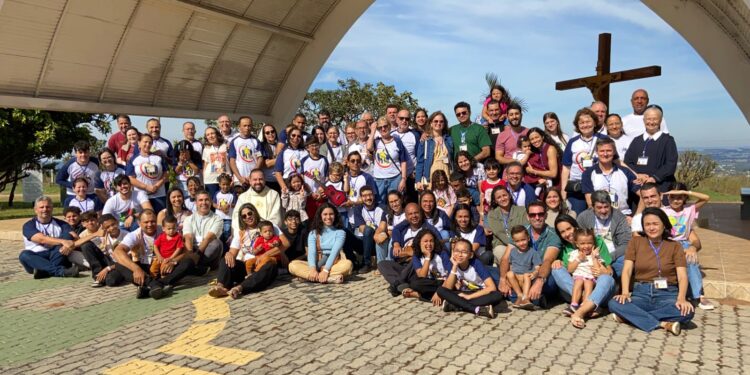 Encontro da Liga das Famílias de Schoenstatt reúne casais em Brasília e reflete sobre “Amor que dialoga”
