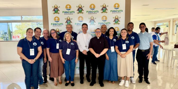Anápolis (GO) promove formação missionária para coordenadores paroquiais