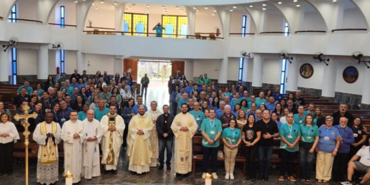 Sul 1 realiza assembleia do Encontro de Casais com Cristo (ECC)