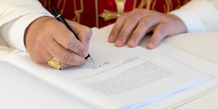 Papa cita a família na encíclica “Magnifica humanitas”, sobre a Doutrina Social da Igreja na era da inteligência artificial
