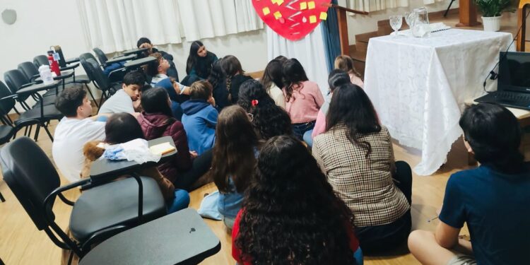 Pastoral Familiar em Santa Cruz do Rio Pardo (SP) promove encontro com filhos de pais separados
