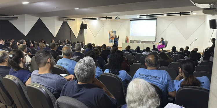 Pastoral Familiar da Diocese de Santo André (SP) aprofunda o lugar da família no 9º Plano Diocesano