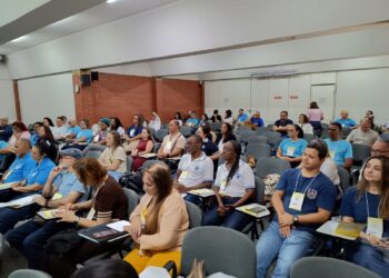 Em Vitória, Seminário de Serviço à Vida aprofunda reflexões e renova o compromisso com a defesa da vida humana