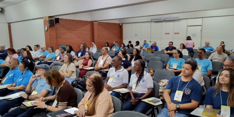 Em Vitória, Seminário de Serviço à Vida aprofunda reflexões e renova o compromisso com a defesa da vida humana