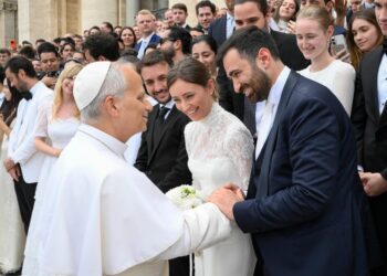 Papa Leão XIV: Deus chama os jovens ao grande amor do matrimônio